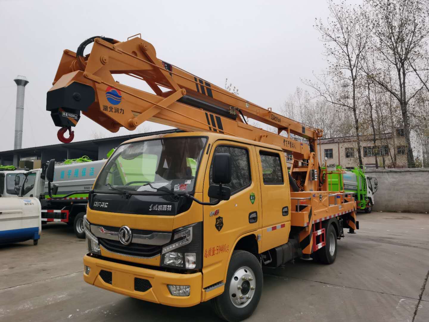 國(guó)六東風(fēng)凱普特17.5米高空作業(yè)車